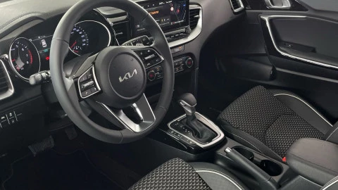 Kia Ceed 1.5 MHEV 103kW (140CV) Tech DCT