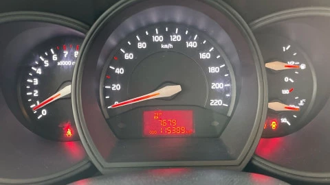 Kia Rio 1.2 CVVT 62kW (84CV) Concept