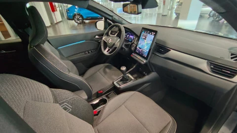 Renault Captur techno Eco-G 100cv (74 kW)