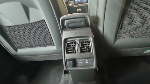 Renault Captur techno Eco-G 100cv (74 kW)