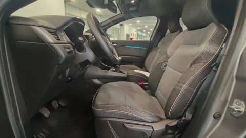 Renault Captur techno Eco-G 100cv (74 kW)