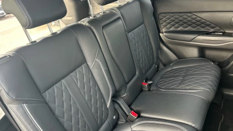 Mitsubishi Outlander 2.4 PHEV Kaiteki+ Auto 4WD