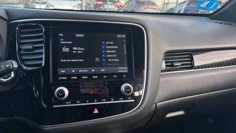 Mitsubishi Outlander 2.4 PHEV Kaiteki+ Auto 4WD