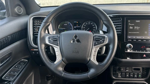 Mitsubishi Outlander 2.4 PHEV Kaiteki+ Auto 4WD