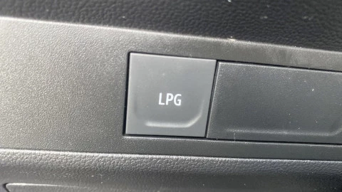 Renault Captur techno Eco-G 100cv (74 kW)