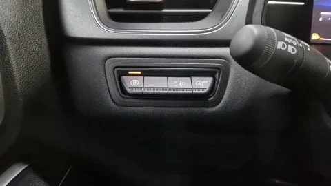 Renault Captur techno TCe 67kW (90CV)