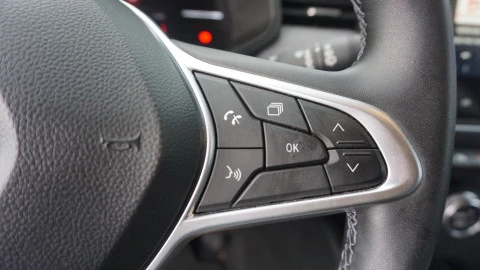 Renault Clio Techno TCe 90 (67kw)