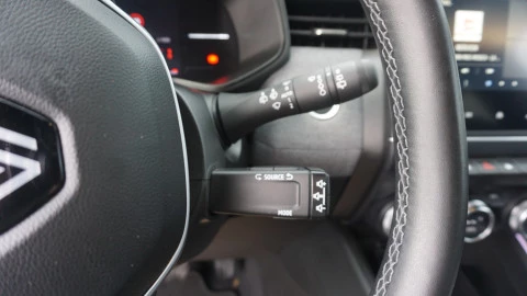 Renault Clio Techno TCe 90 (67kw)