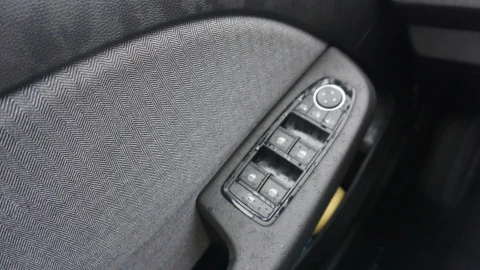 Renault Clio Techno TCe 90 (67kw)