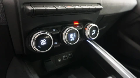 Renault Clio Techno TCe 90 (67kw)