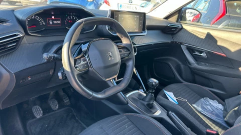 Peugeot 2008 Active Pack Puretech 100 S&S BVM6