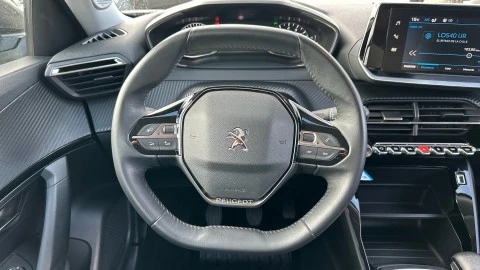 Peugeot 2008 Active Pack Puretech 100 S&S BVM6