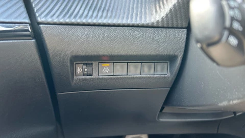 Peugeot 2008 Active Pack Puretech 100 S&S BVM6