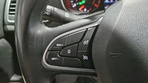 Renault Megane Intens Blue dCi 85 kW (115CV)