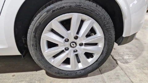 Renault Megane Intens Blue dCi 85 kW (115CV)