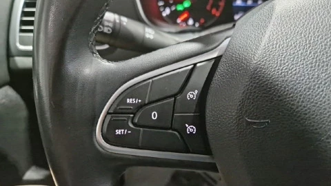 Renault Megane Intens Blue dCi 85 kW (115CV)