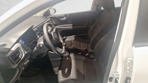 Kia Rio 1.2 DPi 62kW (84CV) Drive