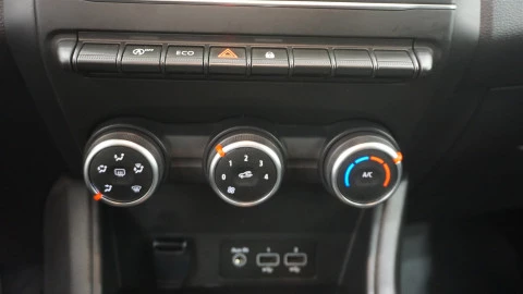 Renault Captur equilibre TCe 67kW (90CV)