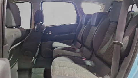 Renault Grand Scénic Expression 7 plazas 1.6 16V EU4