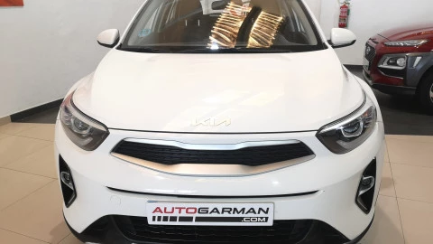 Kia Stonic 1.2 DPi 62kW (84CV) Concept