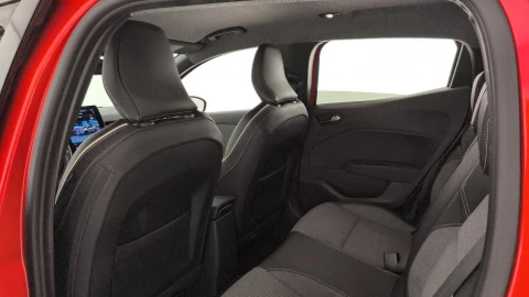 Renault Clio  E-TECH Full Hybrid Techno 105kW