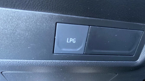 Renault Captur techno Eco-G 100cv (74 kW)