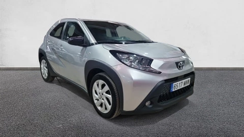 Toyota Aygo X Cross 1.0 VVT-I 72CV Play
