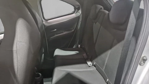 Toyota Aygo X Cross 1.0 VVT-I 72CV Play