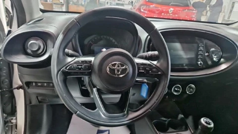 Toyota Aygo X Cross 1.0 VVT-I 72CV Play