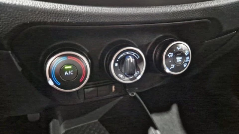 Toyota Aygo X Cross 1.0 VVT-I 72CV Play