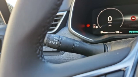 Renault Clio techno Eco-G 100cv (74kW)