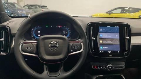 Volvo XC40 B3 G Core Dark Auto 120 kW (163 CV)