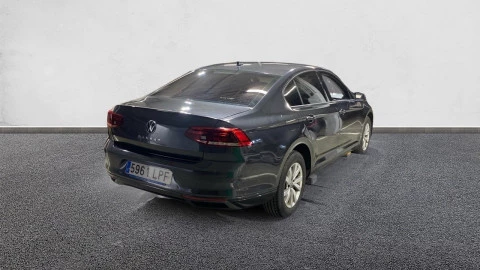 Volkswagen Passat Business 2.0 TDI 110kW (150CV)