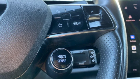 Renault Espace Techno E-Tech full hybrid 146kW