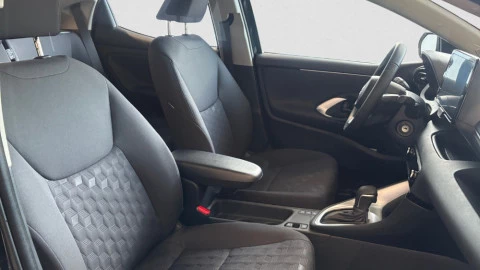 Mazda 2 Centre-Line