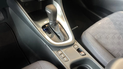 Mazda 2 Centre-Line