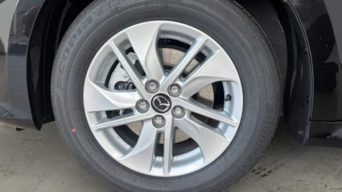 Mazda 2 Centre-Line