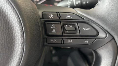 Mazda 2 Centre-Line