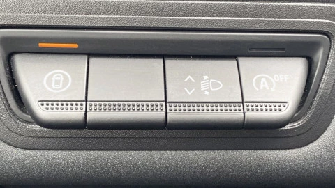 Renault Captur techno Eco-G 100cv (74 kW)