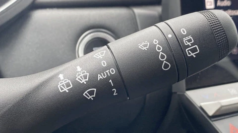 Renault Captur techno Eco-G 100cv (74 kW)