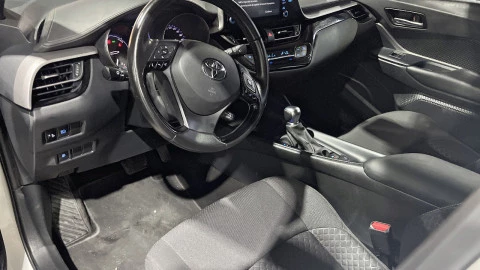 Toyota C-HR 1.8 125H Active