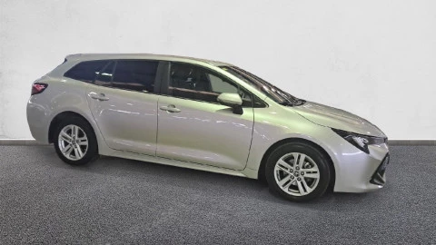 Toyota Corolla 1.8 125H BUSINESS PLUS E-CVT