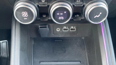 Renault Clio Techno TCe 90 (67kw)