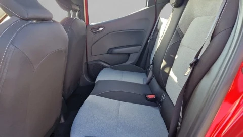 Renault Clio Evolution TCe 90 (67kw)