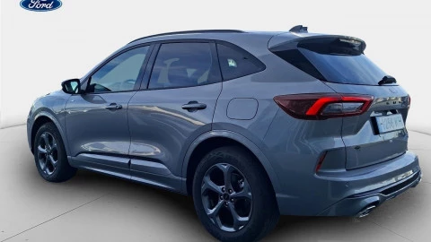 Ford Kuga ST-Line 2.5 Duratec PHEV 178kW Auto