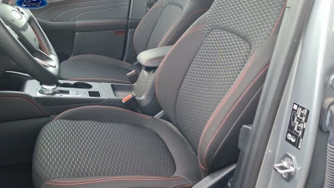 Ford Kuga ST-Line 2.5 Duratec PHEV 178kW Auto