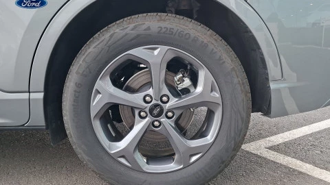 Ford Kuga ST-Line 2.5 Duratec PHEV 178kW Auto