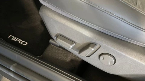 Kia Niro 1.6 GDi HEV 102kW (139CV) Emotion