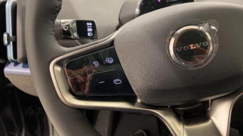 Volvo EX30 Single Motor Extended Range Core Auto