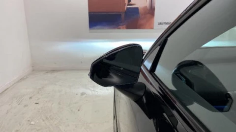 Volvo EX30 Single Motor Extended Range Core Auto